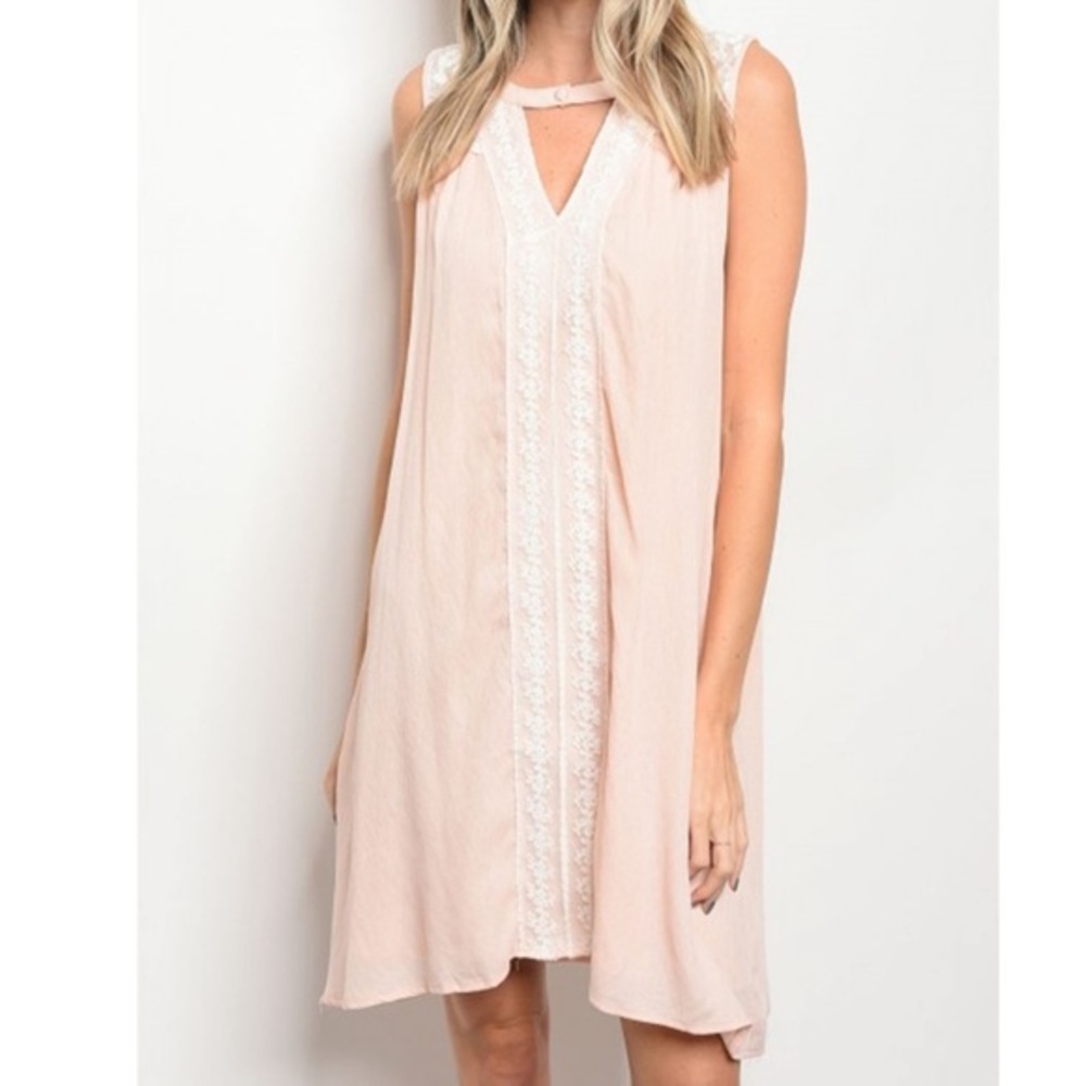 Blush Peach Sleeveless Skater Dress With L…